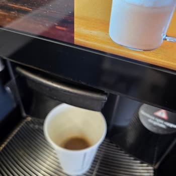 Starbucks Kahve Otomatından Eksik Ürün Ve Ücret İadesi Sorunu