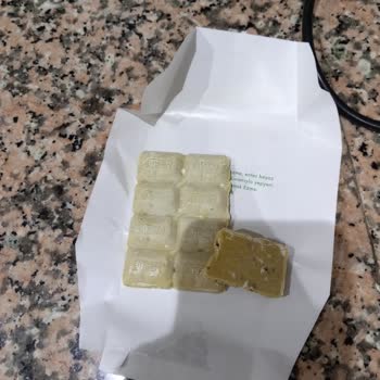 Son Kullanma Tarihi Yaklaşan Çikolatada Leke Ve Tat Sorunu, İlgisiz Müşteri Hizmeti