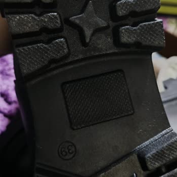 Kargodan Giyilmiş Ve Hasarlı Bot Çıkması Mağduriyet Yarattı