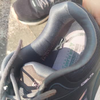 Kısa Sürede Yıpranan Skechers Ayakkabım İçin Değişim Talebim Reddedildi!