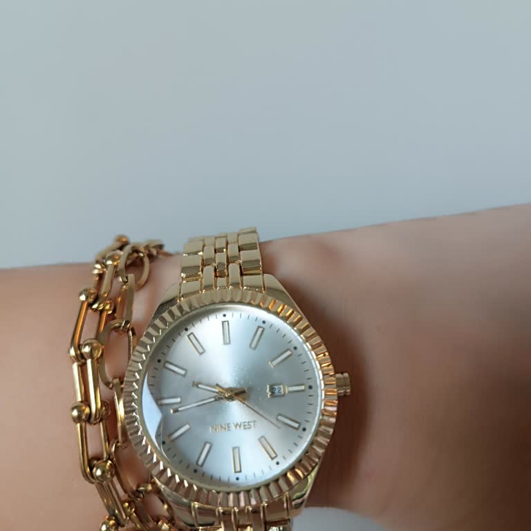 Nine West Watch NW-2660SVGB Leaked Water After Handwashing