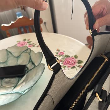 Bought Nine West Bag in May, Fell Apart by July