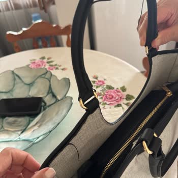 Bought Nine West Bag in May, Fell Apart by July