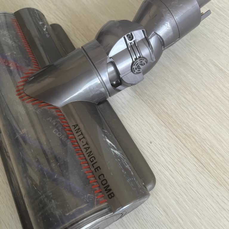 Dyson Süpürge Başlığı Kırıldı, Yedek Parça Temin Edilemiyor Mağduriyet Yaşıyorum