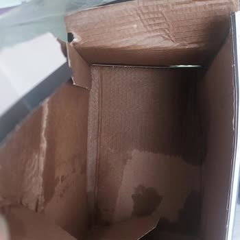 Kargom Kırık Ve Islak Şekilde Teslim Edildi Mağduriyetim Giderilmiyor