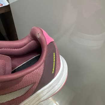 In Street Kısa Sürede Yırtılan Ayakkabıya Değişim Veya İade Talebi