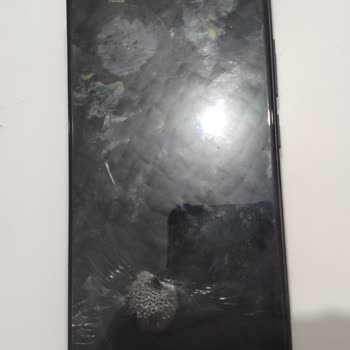 Cebimde Alev Alan Telefon: Maddi Zararımın Karşılanmasını İstiyorum