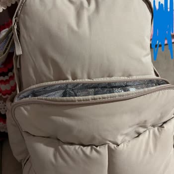 Oysho Maxi Baby Care Backpack Falls Apart After Few Uses