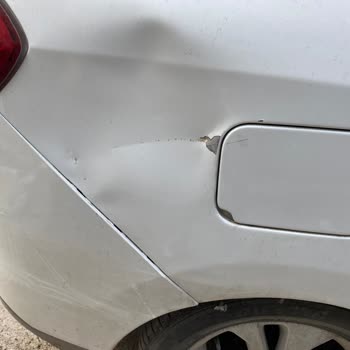 Turkcell'in Güvenlik Önlemi Almadan Yaptığı Kazı Sonucu Aracım Zarar Gördü, Mağduriyetim Giderilmiyor