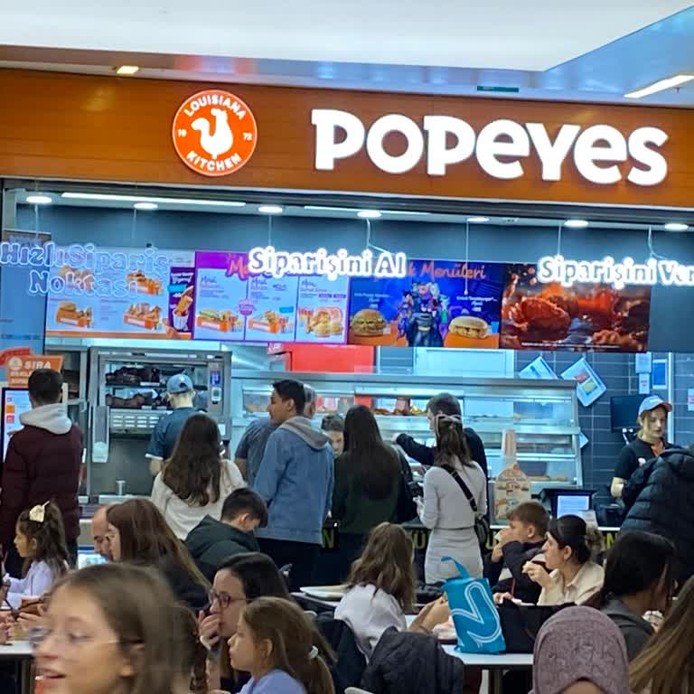 Popeyes Çorlu Şubesinde İlgisiz Ve Umursamaz Personel Deneyimi