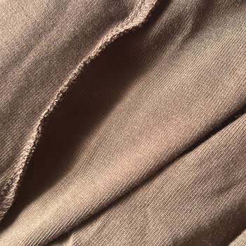 Lady İstanbul Gelen Elbiseler Gösterilen Ürünlerle Hiçbir Şekilde Benzerlik Göstermiyor