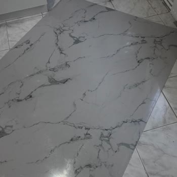 Decoala Esenyurt Mağazasından Aldığım Panellerde Renk Farkı Ve İlgisiz Müşteri Hizmeti Nedeniyle Mağduriyet