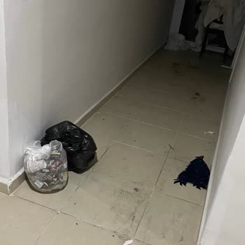 Neva Afyon Otel’de Hijyen Yetersizliği Ve Eksik Ücret İadesi Mağduriyeti