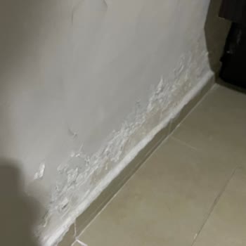 Neva Afyon Otel’de Hijyen Yetersizliği Ve Eksik Ücret İadesi Mağduriyeti