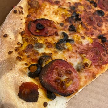 Domino’s Şubesinden Soğuk Yanık Ve Malzemesiz Pizza Teslimatı Mağduriyeti