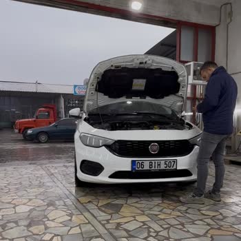 Arabam.com'dan Alınan Aracın Farları Eksik Çıktı, Mağduriyet Yaşadım