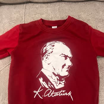 LCW'den Alınan Çocuk Sweatshirtte İlk Yıkamada Renk Solması