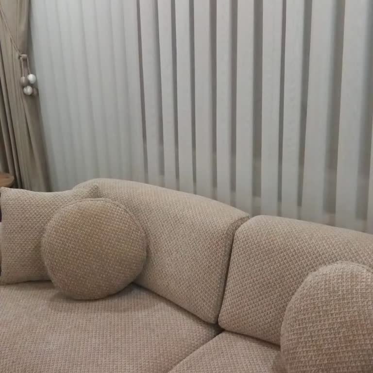 Esme Alışveriş Merkezi Koltuk Takımı Kusurlu Ve Eksik Teslim Edildi, Sorunlar Çözülmüyor