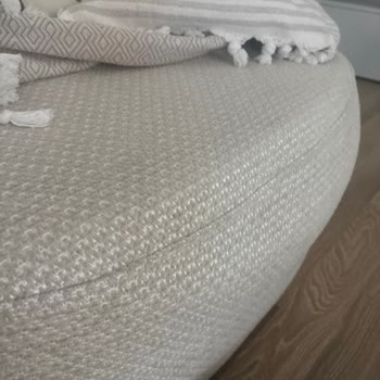 Esme Alışveriş Merkezi Koltuk Takımı Kusurlu Ve Eksik Teslim Edildi, Sorunlar Çözülmüyor
