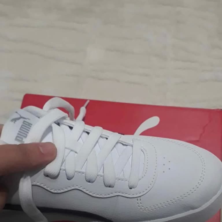 Koray Spor Aldığım Spor Ayakkabının Kısa Sürede Yırtılması ve Garanti Süresindeki Belirsizlik