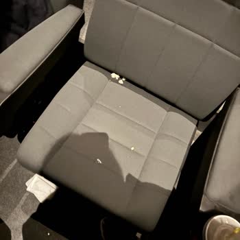 Paribu Cineverse Sinema Salonunda Temizlik Sorunu Ve İade Talebi