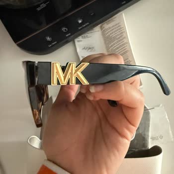 Gürel Optik Garantili Gözlükte Logo Renk Atması ve Müşteri Hizmetlerinden Dönüş Alamamak