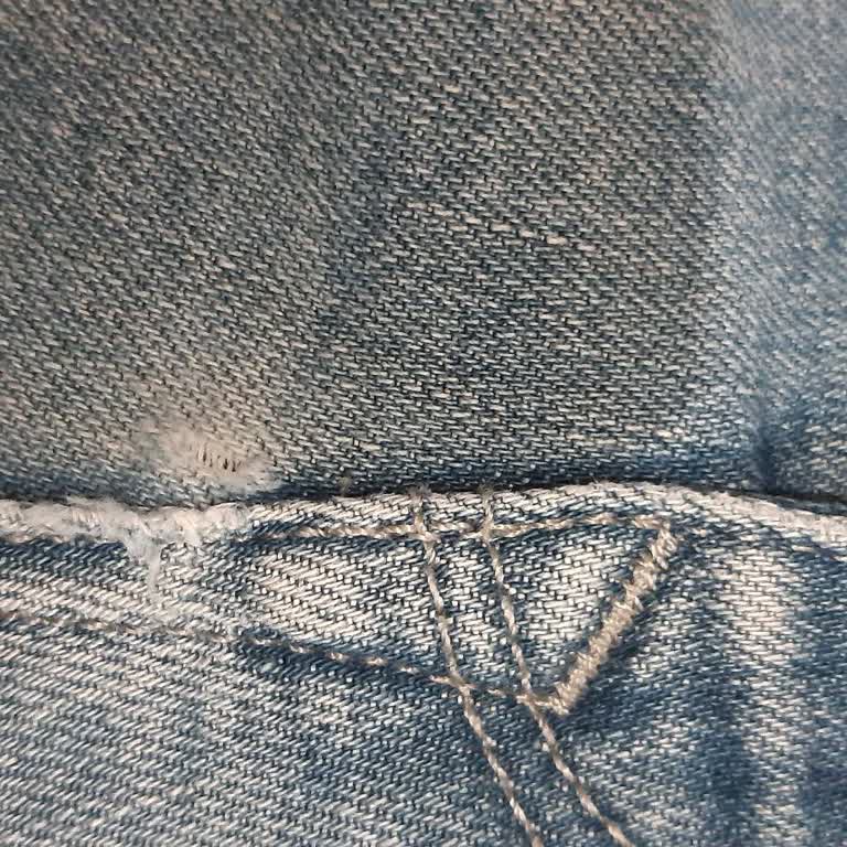 Mavi Kotun Kısa Sürede Yırtılması Ve İade Talebi