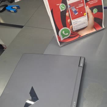 Media Markt Kasko Hizmeti Sonrası Laptopum Hasarlı Ve Çizik Şekilde İade Edildi