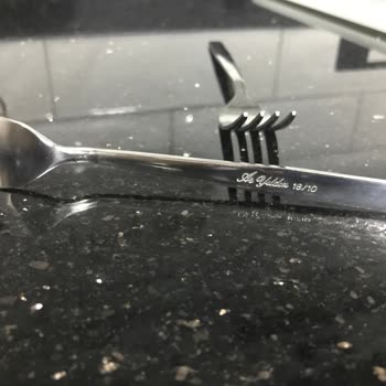 Aldığım Çatal Seti Yiyeceğe Batmıyor, Mağduriyetimin Giderilmesini İstiyorum