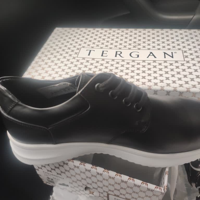 Yanlış Ayakkabı Gönderimi Ve Çözüm Sürecinde Gecikme