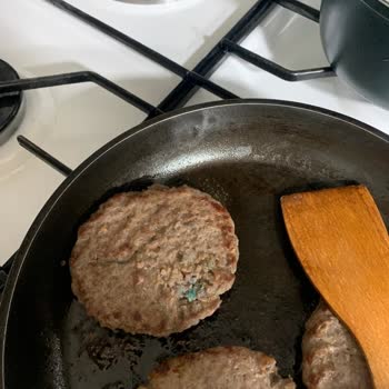 Son Kullanma Tarihi Geçmemiş Üründe Bozulma: Sağlık Ve Güven Sorunu