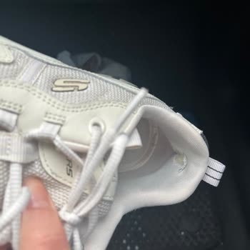 Skechers D-Lites Ayakkabıda Erken Yıpranma Ve Garanti Sorunu