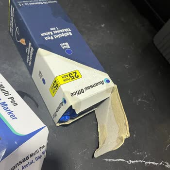 Çamaşır Suyu Dökülmesiyle Zarar Gören Ürünlerim Ve Mağduriyetim Giderilmiyor