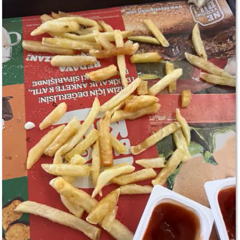 Burger King Mall Of İstanbul Şubesinde Tekrarlayan Sipariş Sorunları Ve Soğuk Patatesler!