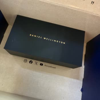 Hediye Olarak Alınan Saat Çalışmıyor Ve Kutuda 'Çalışmıyor Pil' Notu Var