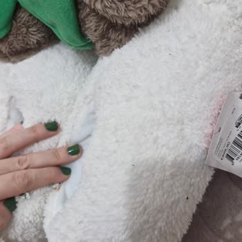 Kirli Ve Yırtık Panduf Teslim Edildi Çözüm Sunulmadı