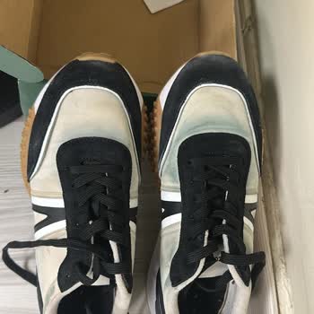 Lacoste L Spin Deluxe Shoes Color Transfer and Deformation