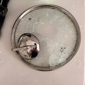 Garanti Kapsamında Patlayan Tencere Kapağı İçin Çözüm Sunulmuyor