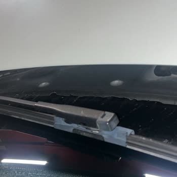 BMW 420d Ön Cam Fitil Sorunu: Su Alıyor, Kronik Problem!