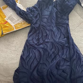 Eksik Gönderilen Abiye Ve İlgisiz Müşteri Hizmetleri Nedeniyle Mağduriyet