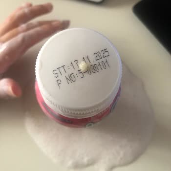 Açarken Patlayan Kefir Ve Kötü Koku Mağduriyeti