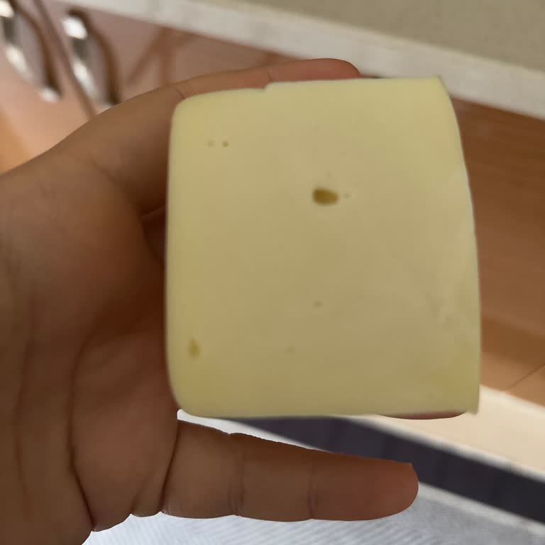 Fix Gross Kaşar Peynirinde Yoğun Klor Kokusu Ve Tadı Sorunu