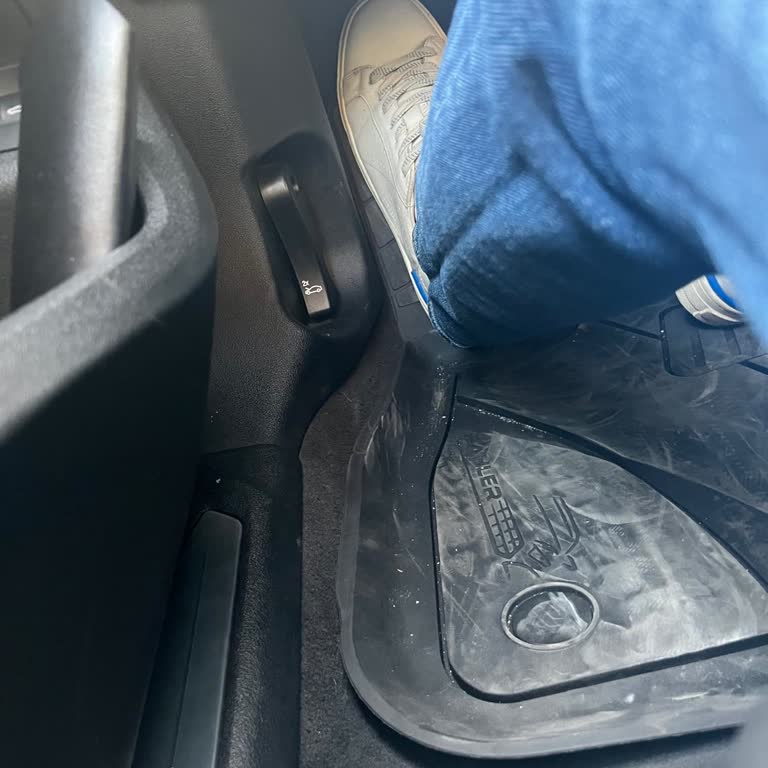 Şoför Tarafı Paspasında Uyumsuzluk Ve İlgisiz Müşteri Hizmeti Mağduriyeti