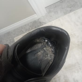 Kısa Sürede Bozulan Ayakkabıya Değişim Talebim Reddedildi