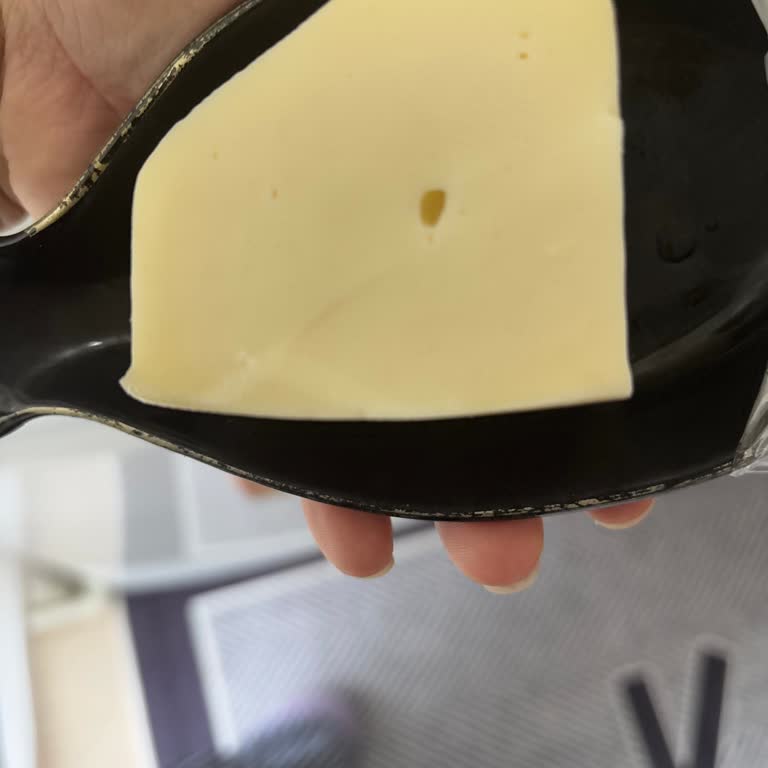 Ekici Kaşar Peynirinde Yoğun Koku Ve Tad Bozukluğu Sorunu