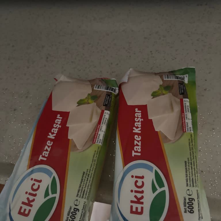 Ekici Kaşar Peynirinde Yoğun Koku Ve Tad Bozukluğu Sorunu