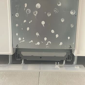 Bulaşık Makinemin Değişimi 1 Aydır Bekletiliyor, Mağduriyetim Giderilmiyor