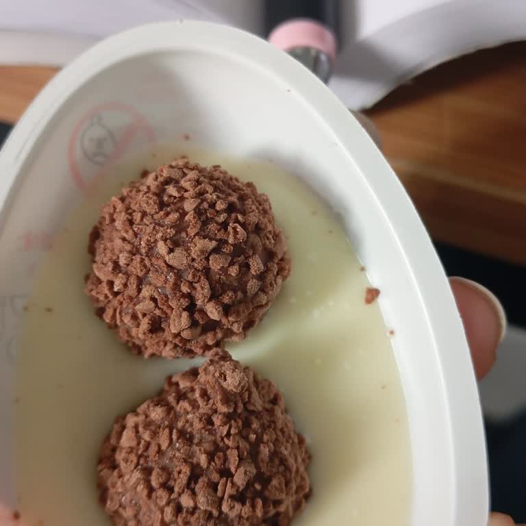 Kinder Joy Yumurtalarında Tazelik Ve Hijyen Endişesi