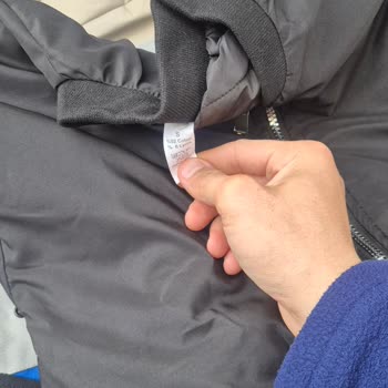 Yanlış Beden Mont Gönderildi, Firmaya Ulaşılamıyor Ve İade Yapılamıyor