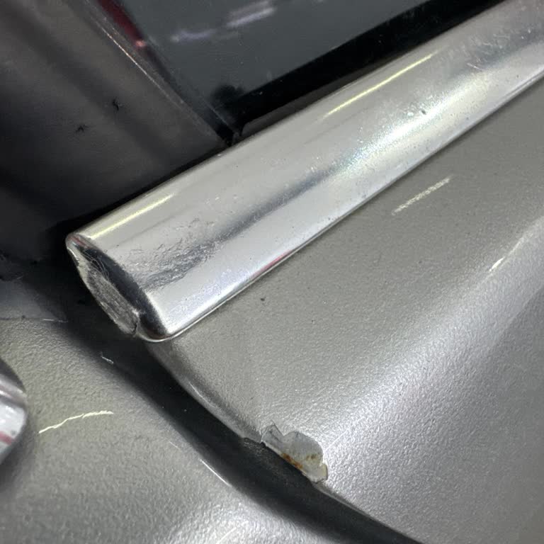 Ekspertiz Sırasında Aracımın Boyası Ve Kaportası Ciddi Şekilde Zarar Gördü